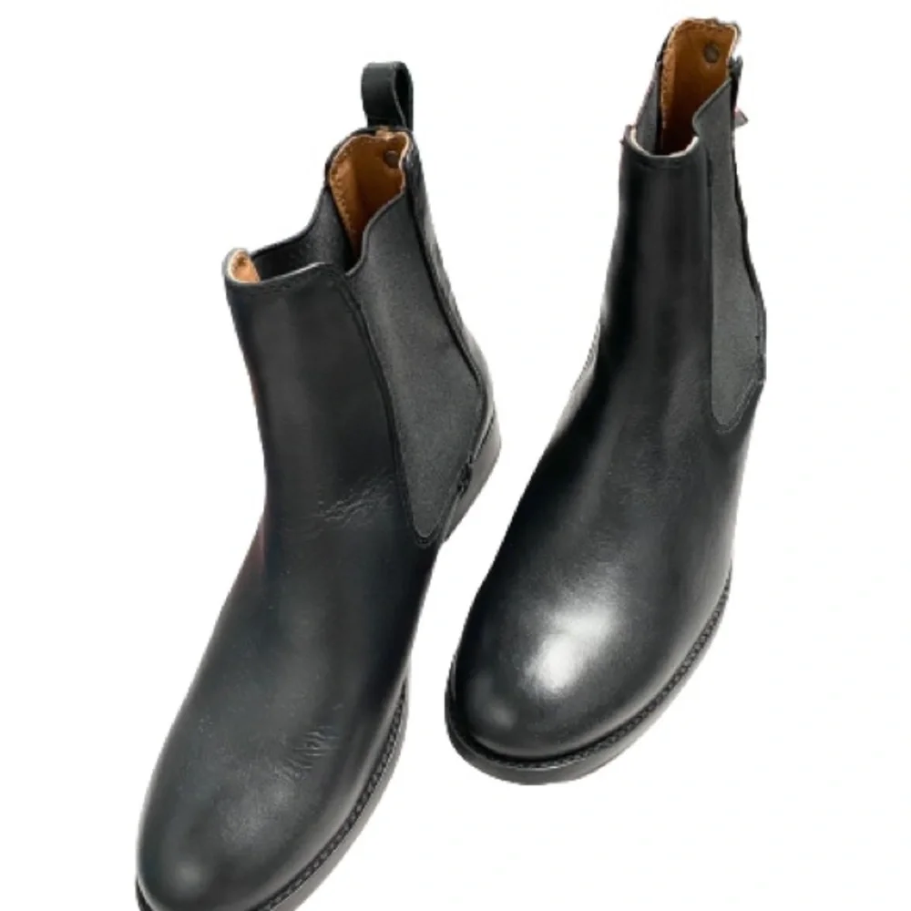 Frye Women's Black Leather Chelsea Boots Excellent Condition Size US 7 1/2 M